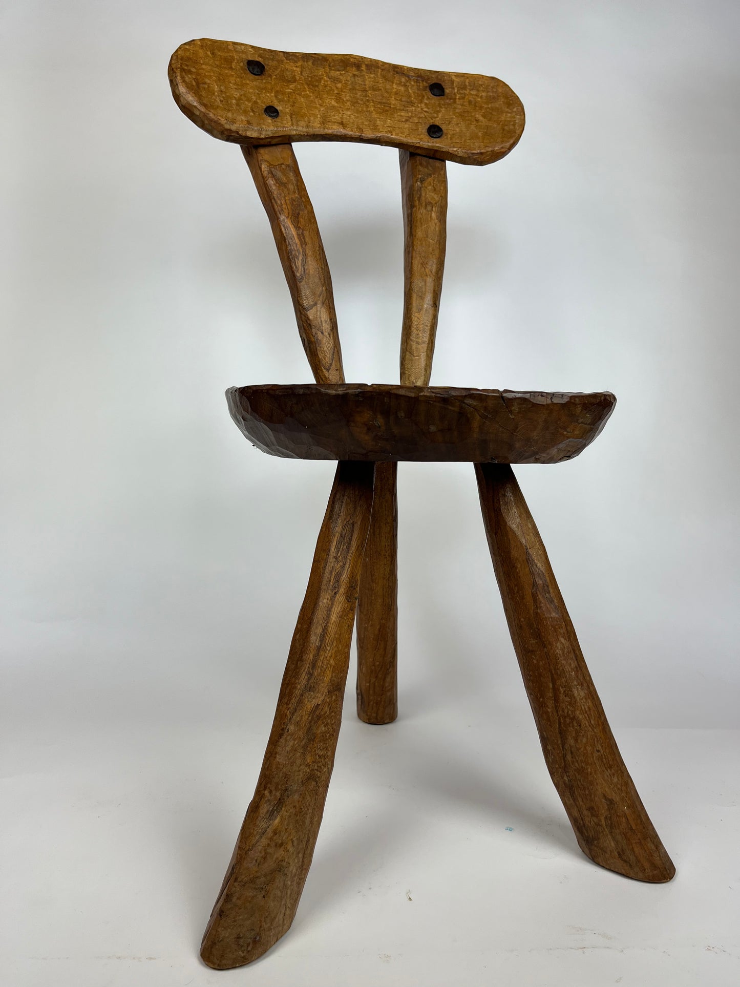 VINTAGE ELM MILKING STOOL