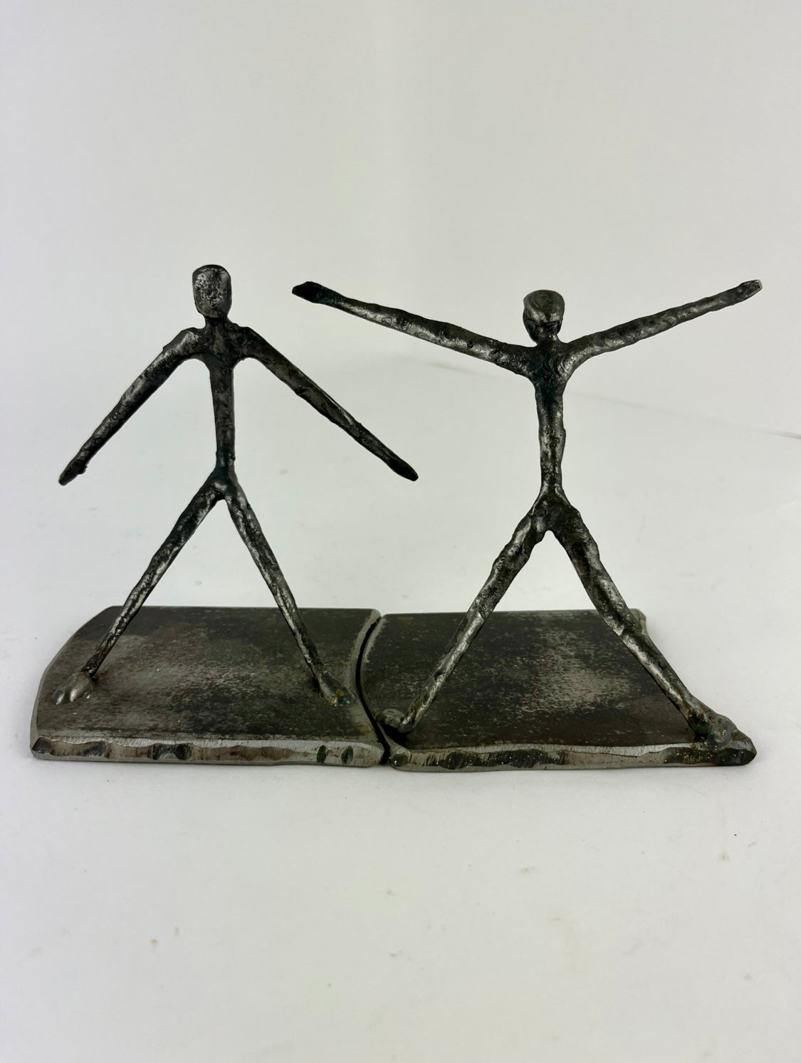 METAL FIGURAL BOOKENDS