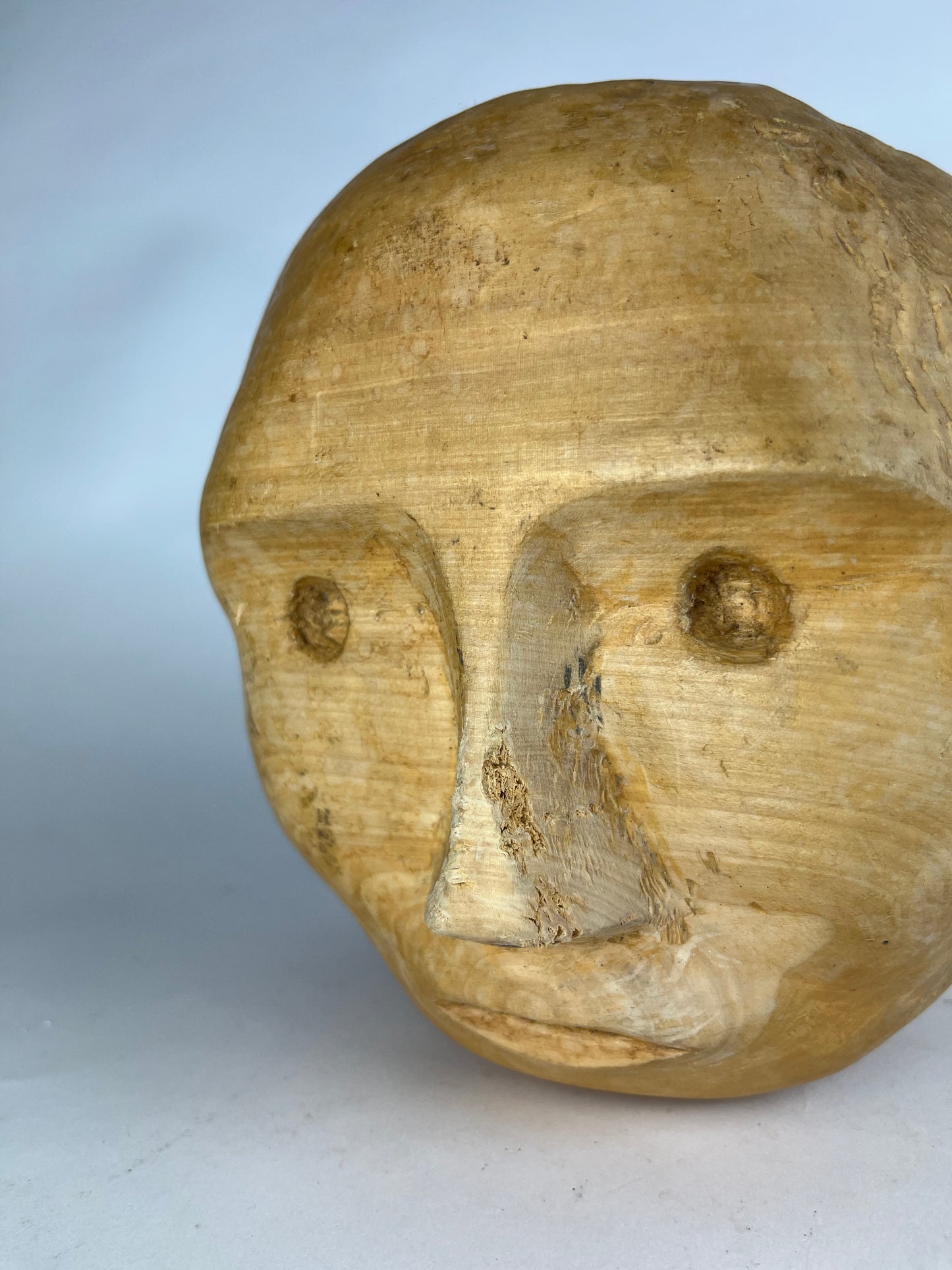 CARVED WOODEN HEAD